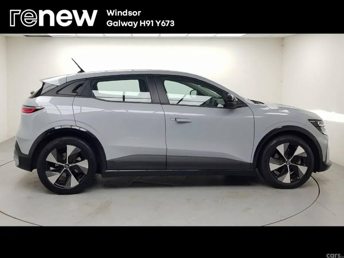 Renault Megane E-Tech Hatchback, Electric, 2023, Grey