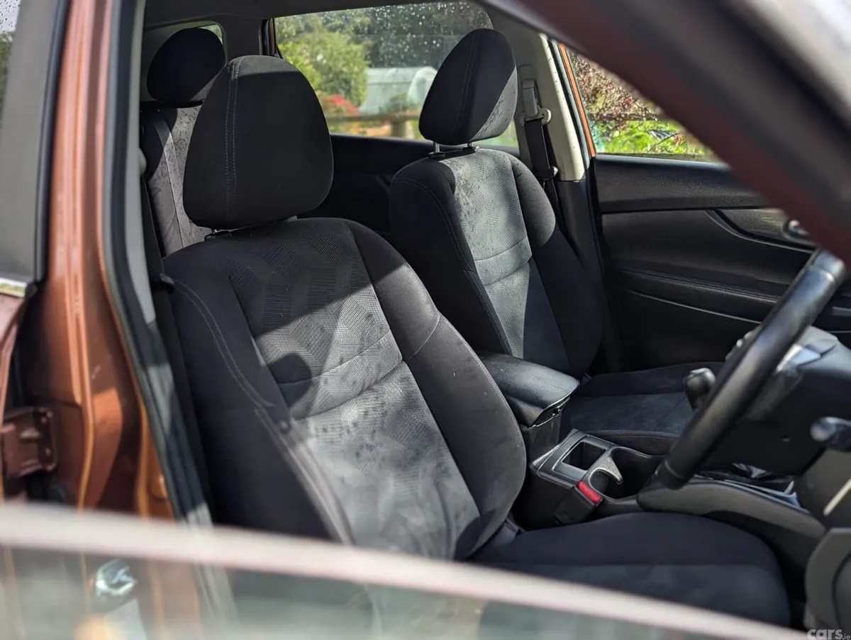 Nissan X-Trail SUV, Diesel, 2016, Orange