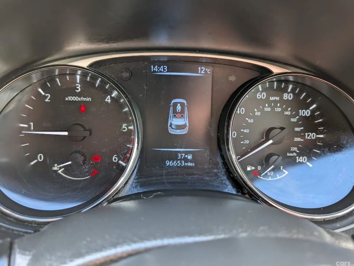 Nissan X-Trail SUV, Diesel, 2016, Orange
