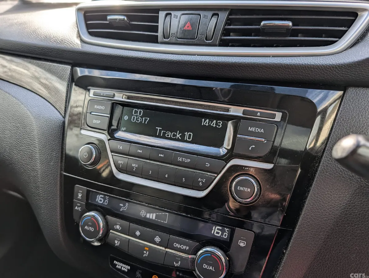 Nissan X-Trail SUV, Diesel, 2016, Orange