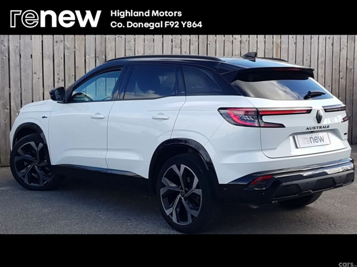 Renault Austral SUV, Petrol Hybrid, 2023, White