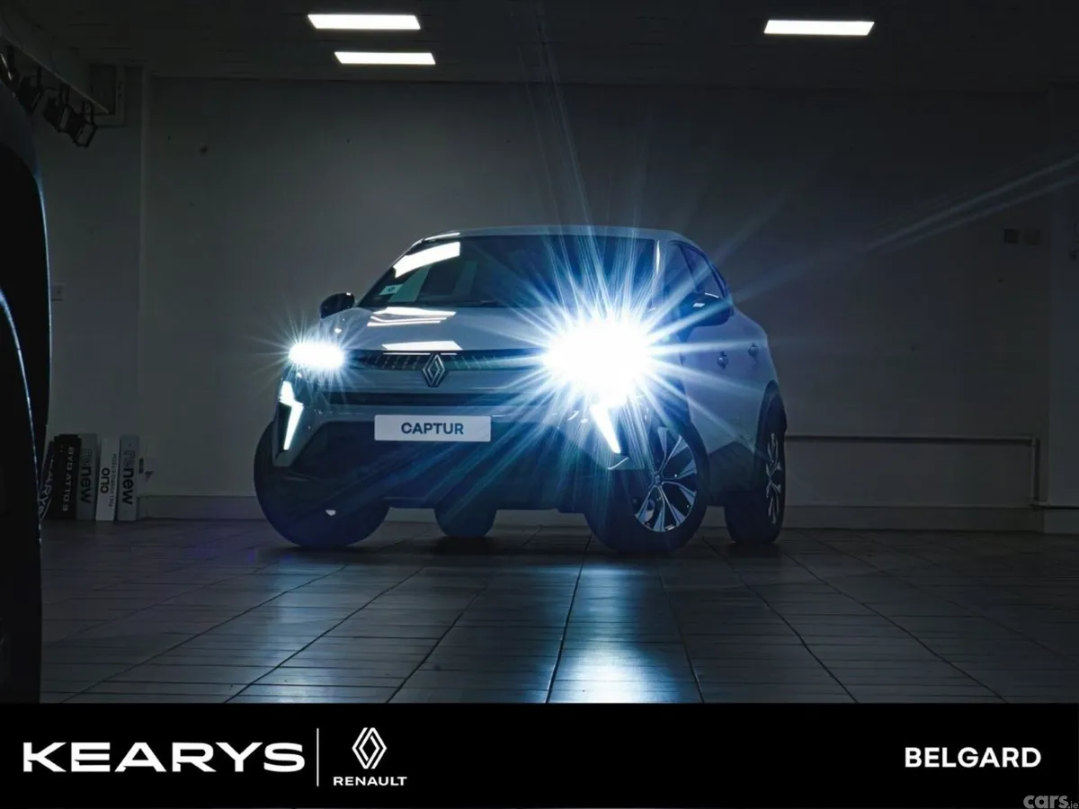Renault Captur SUV, Petrol Hybrid, 2027, Grey