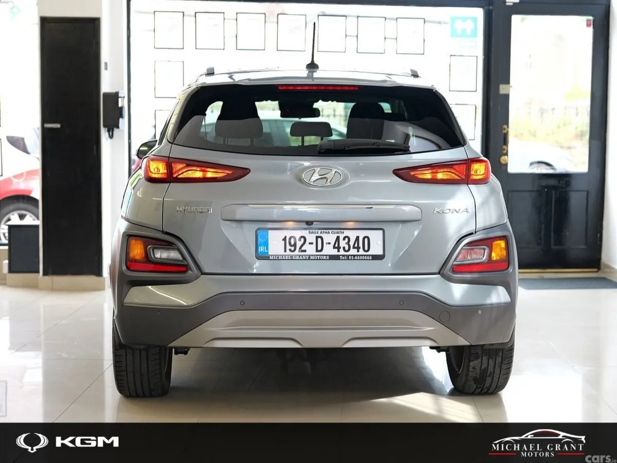 Hyundai KONA MPV, Petrol, 2019, Grey