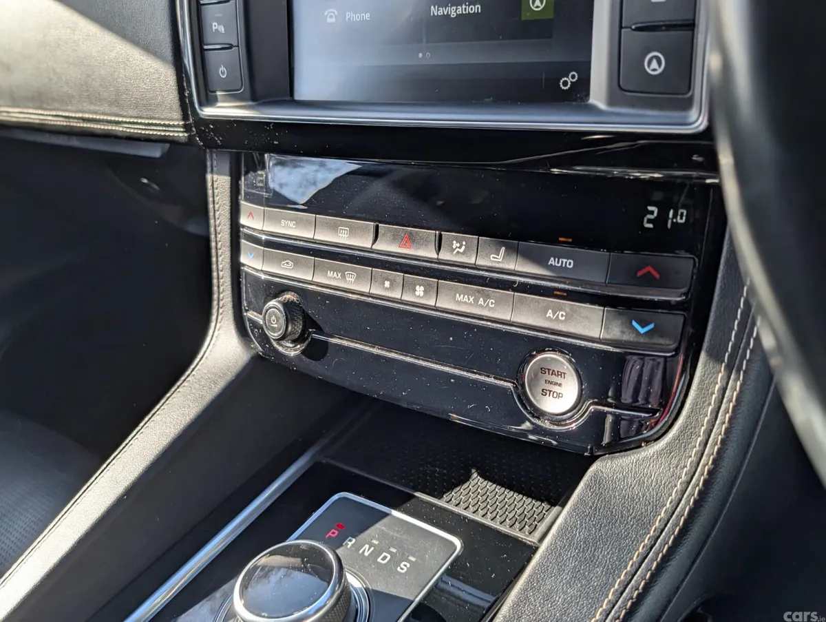 Jaguar F-Pace SUV, Diesel, 2017, Grey