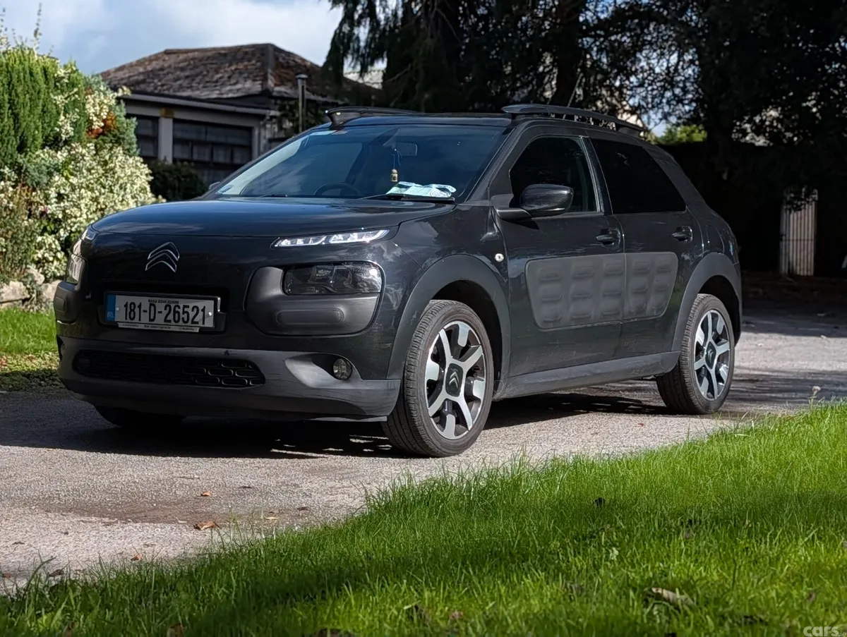 Citroen C4 Cactus Hatchback, Petrol, 2018, Black