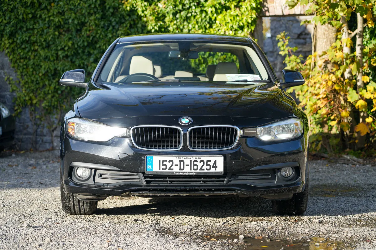 BMW 3-Series Saloon, Diesel, 2015, Black