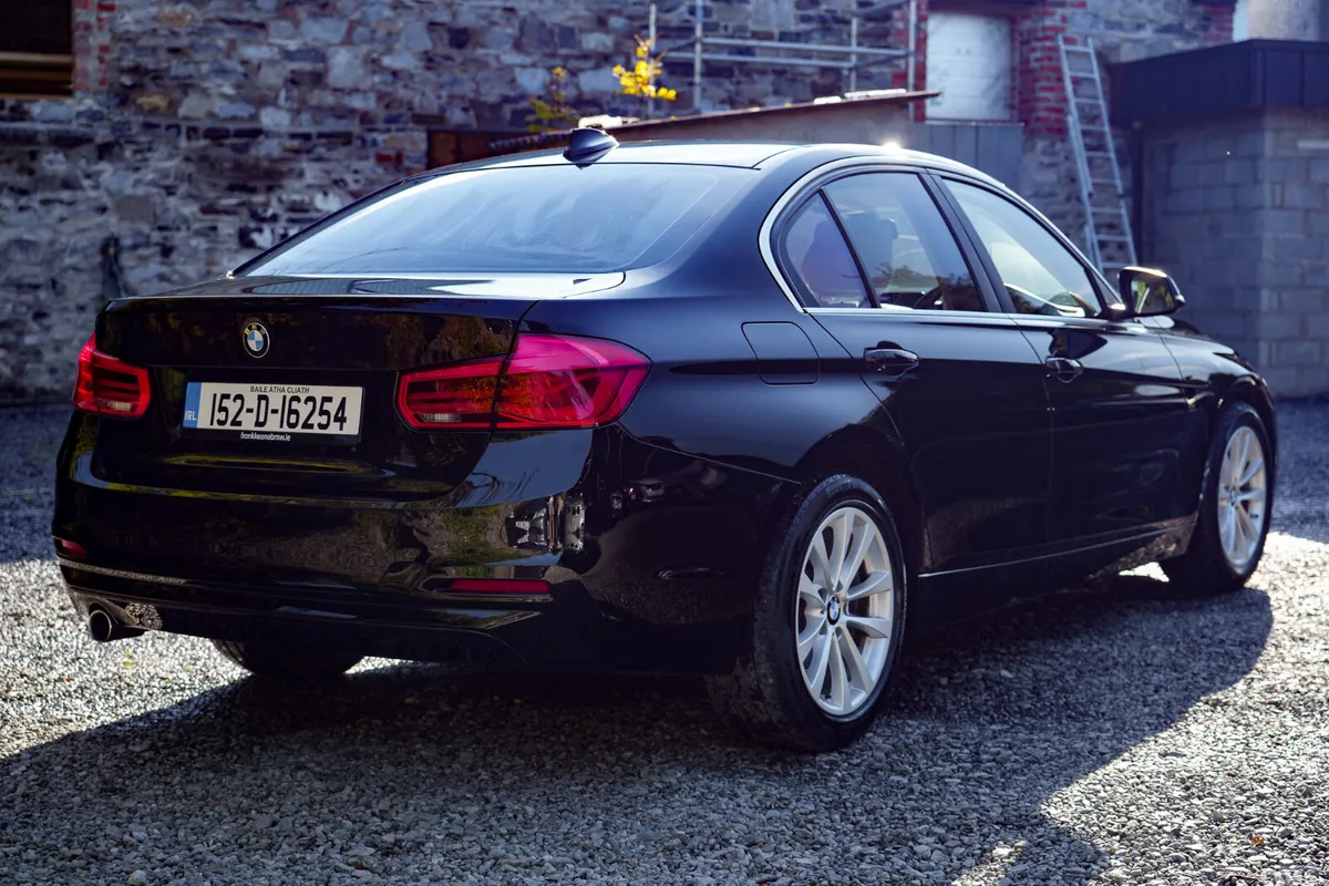 BMW 3-Series Saloon, Diesel, 2015, Black