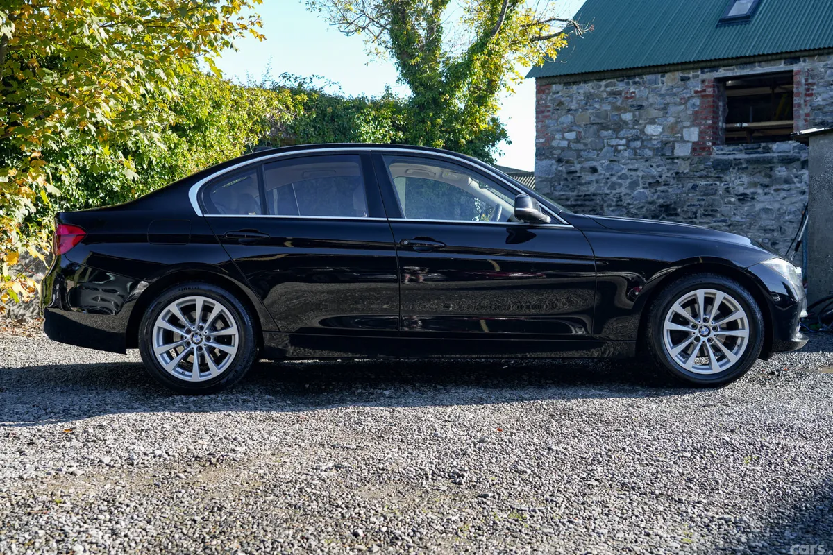 BMW 3-Series Saloon, Diesel, 2015, Black