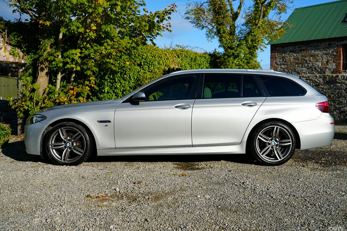 BMW 5-Series Estate, Diesel, 2016, Silver