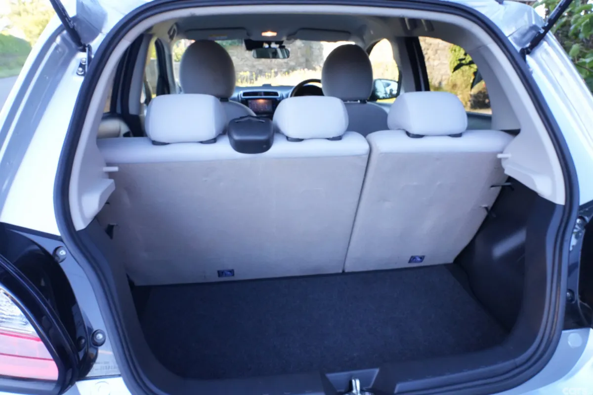 Mitsubishi Mirage Hatchback, Petrol, 2021, Silver