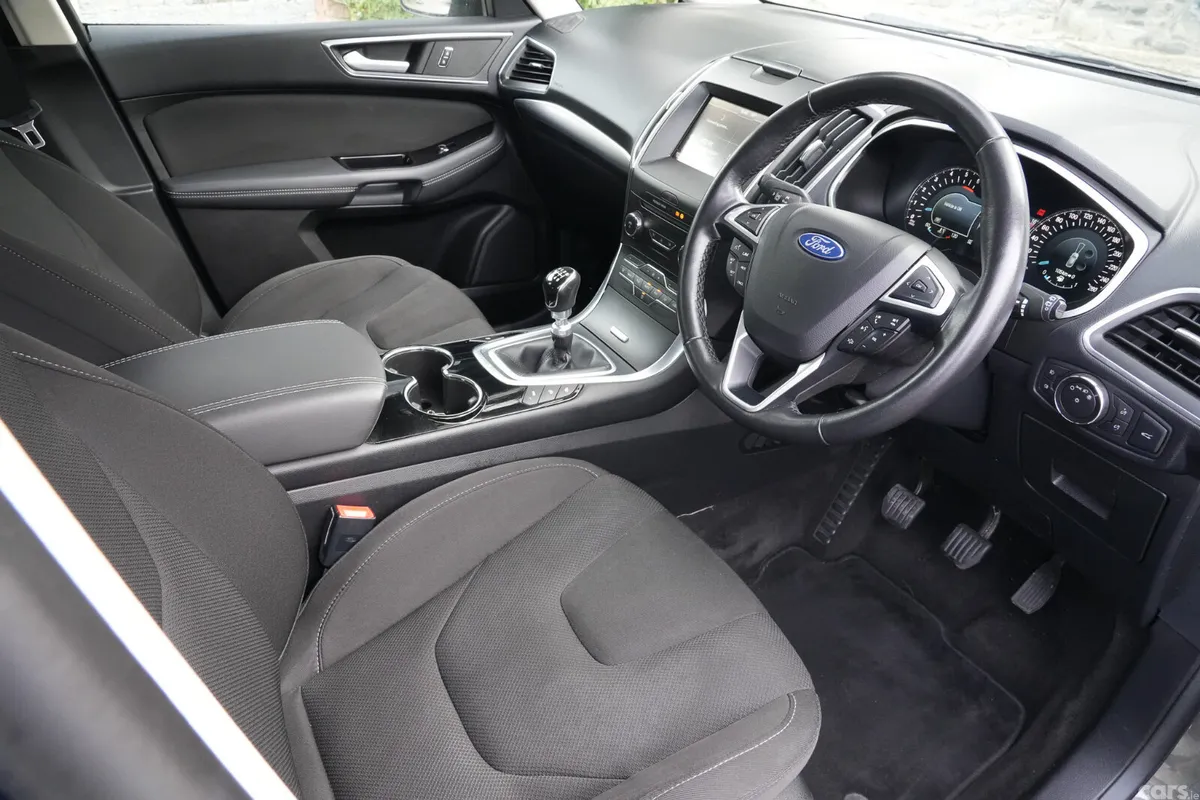 Ford S-Max MPV, Diesel, 2016, Grey