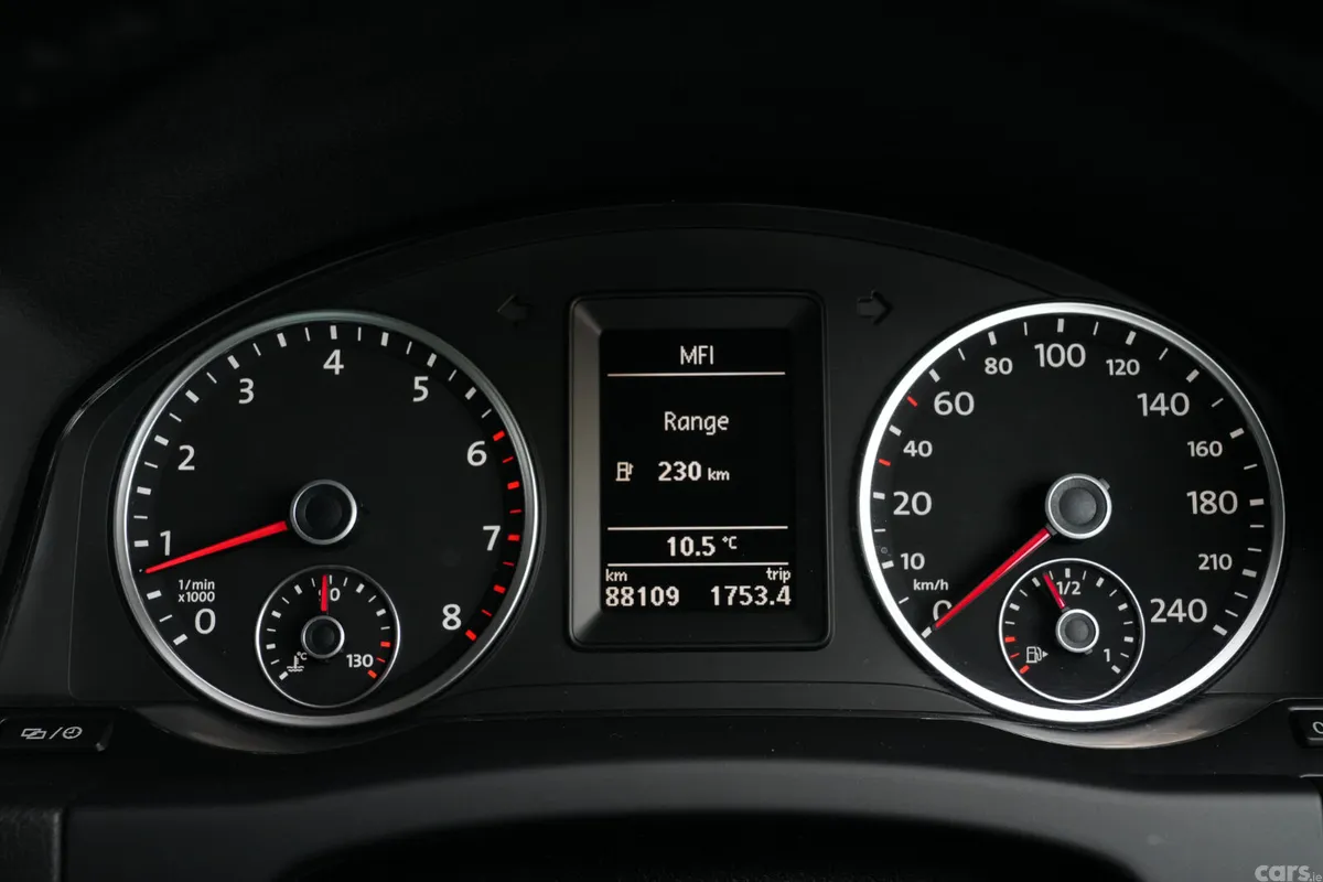 Volkswagen Tiguan SUV, Petrol, 2014, Blue