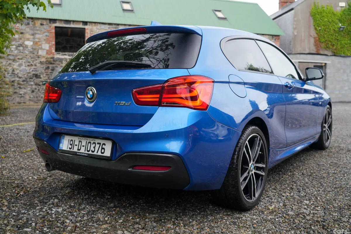 BMW 1-Series Hatchback, Diesel, 2019, Blue