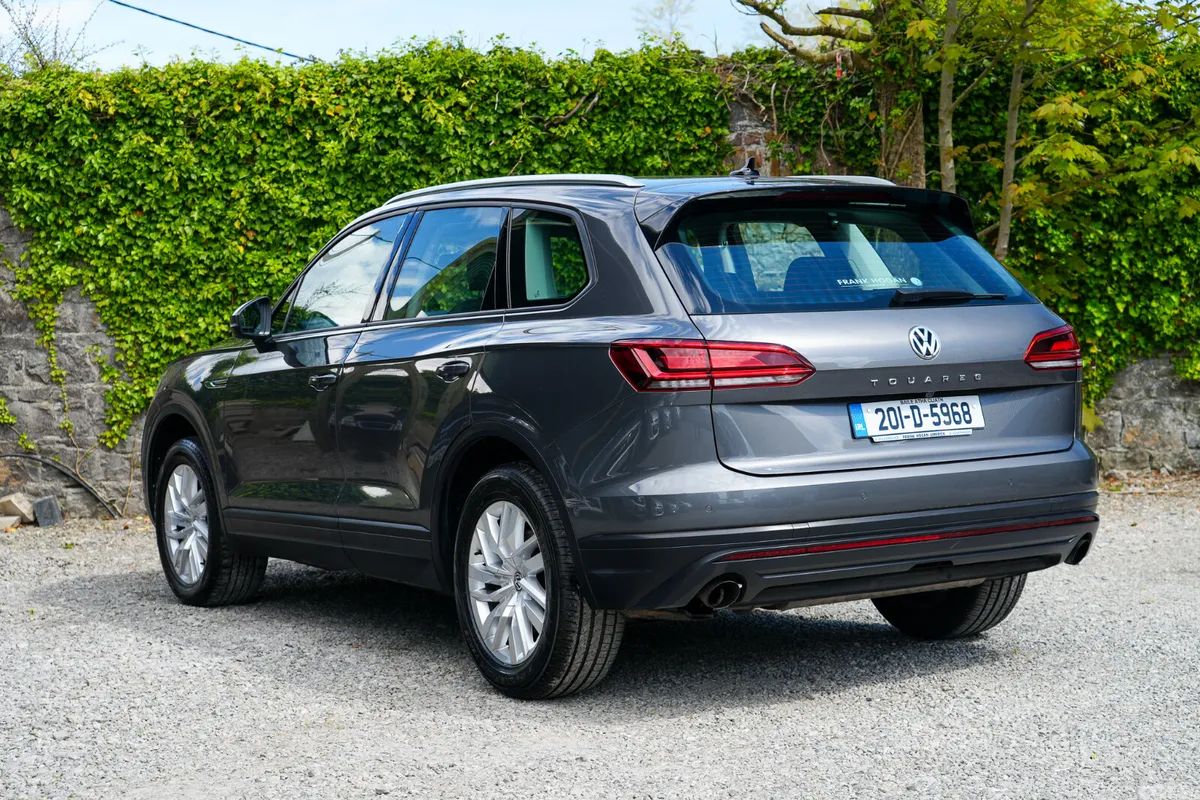 Volkswagen Touareg SUV, Diesel, 2020, Grey