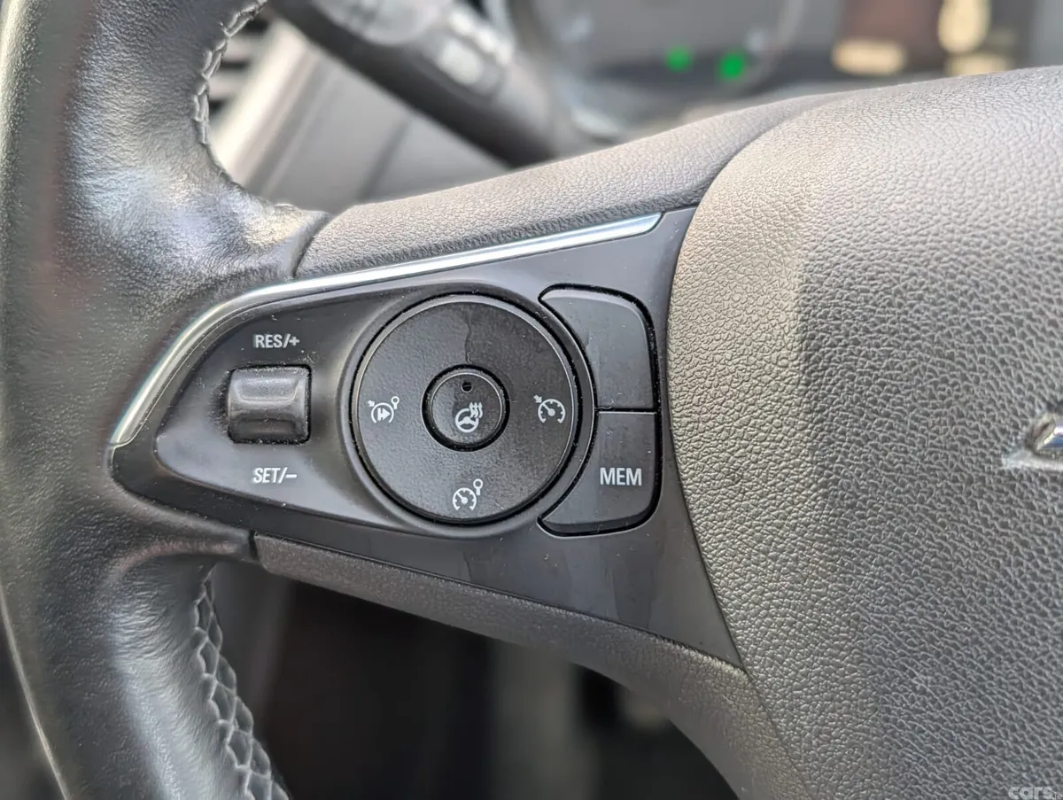 Opel Crossland X SUV, Diesel, 2018, Blue
