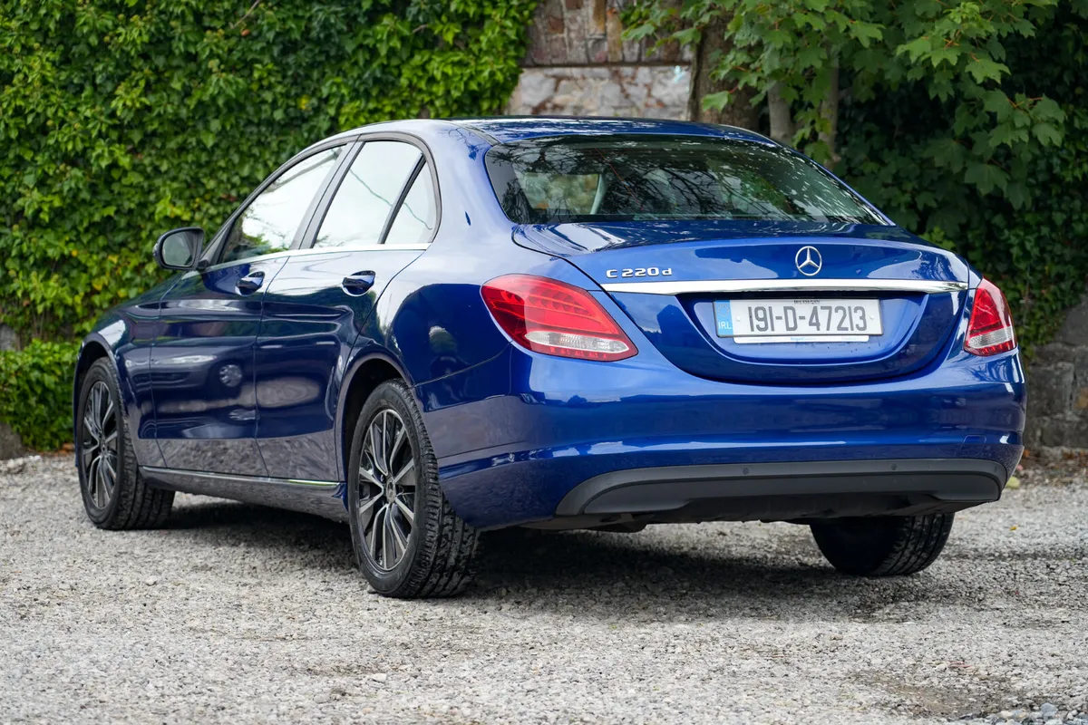 Mercedes-Benz C-Class Saloon, Diesel, 2019, Blue