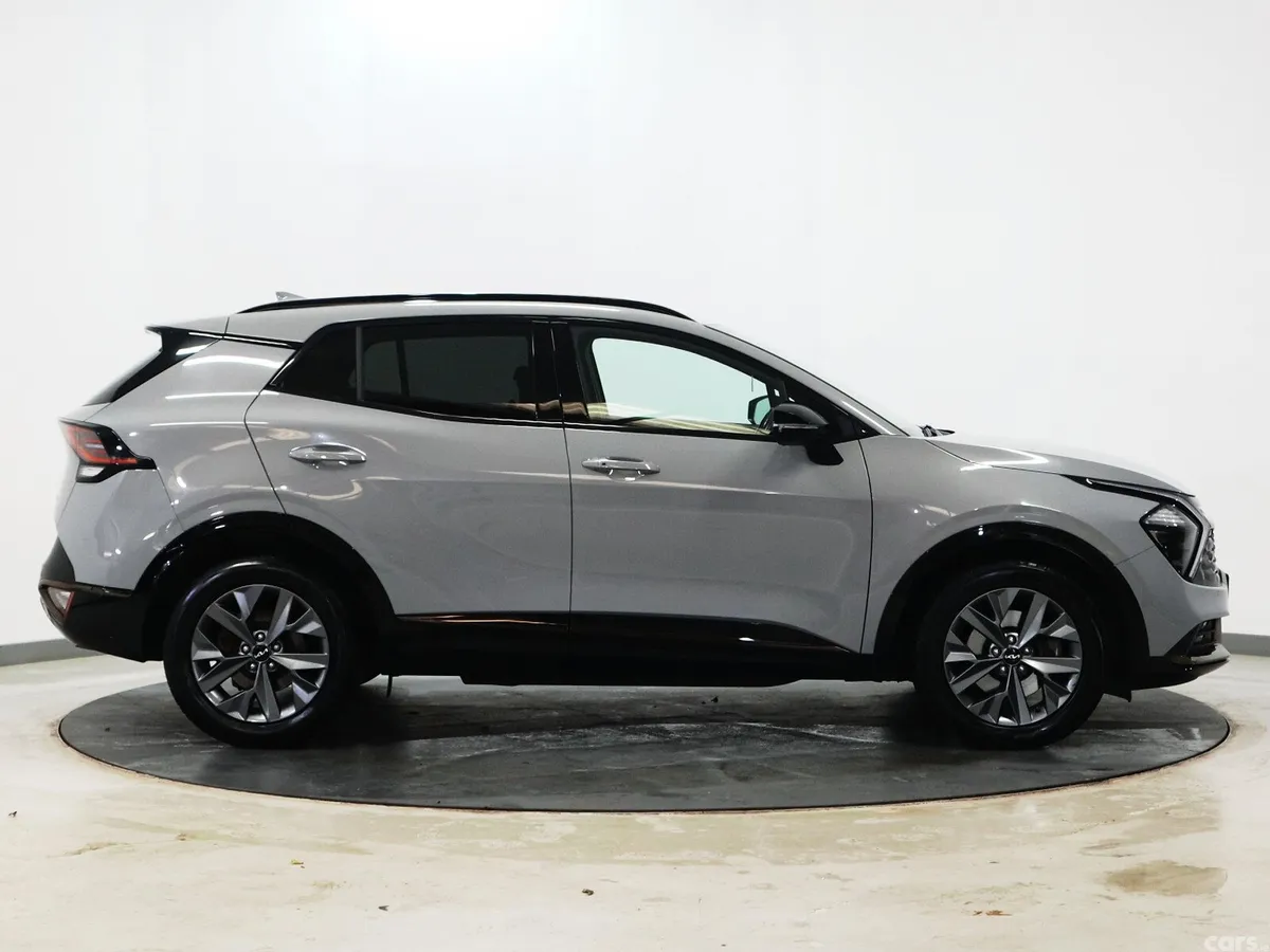 Kia Sportage SUV, Petrol Hybrid, 2024, Grey