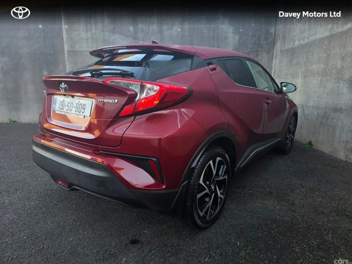 Toyota C-HR SUV, Petrol Hybrid, 2019, Red
