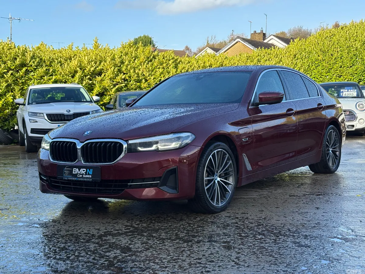 BMW 5-Series Saloon, Petrol Hybrid, 2022, Red