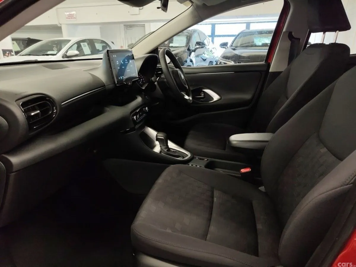 Toyota Yaris Hatchback, Petrol Hybrid, 2026, Red