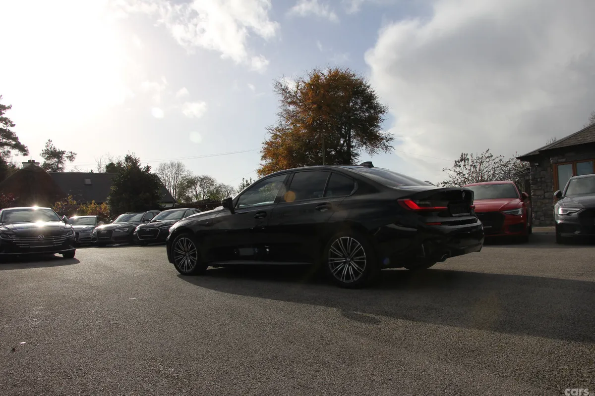 BMW 3-Series Saloon, Diesel, 2022, Black