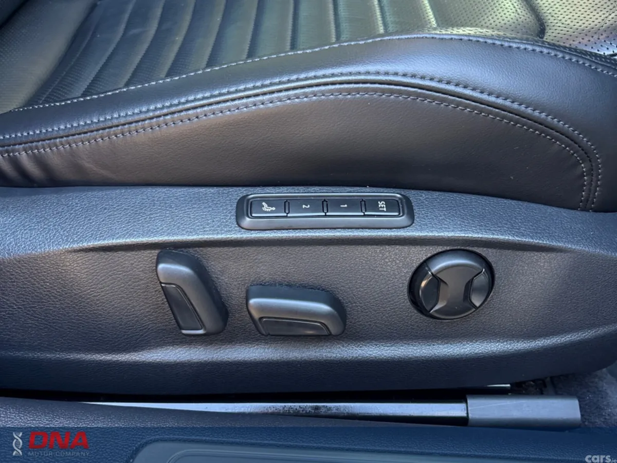 Volkswagen Passat Estate, Diesel, 2018, White