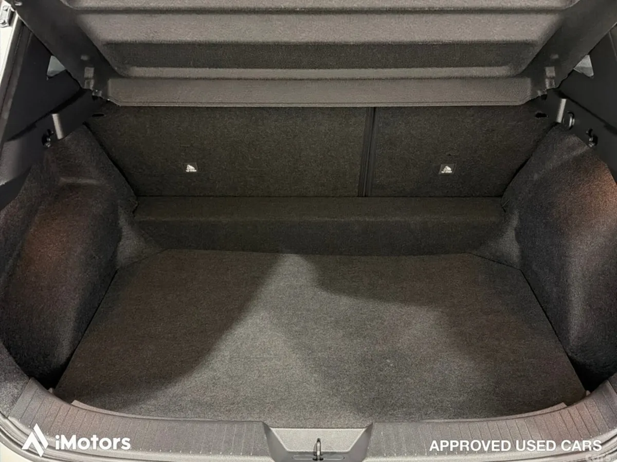 Nissan Qashqai SUV, Petrol, 2022, Grey