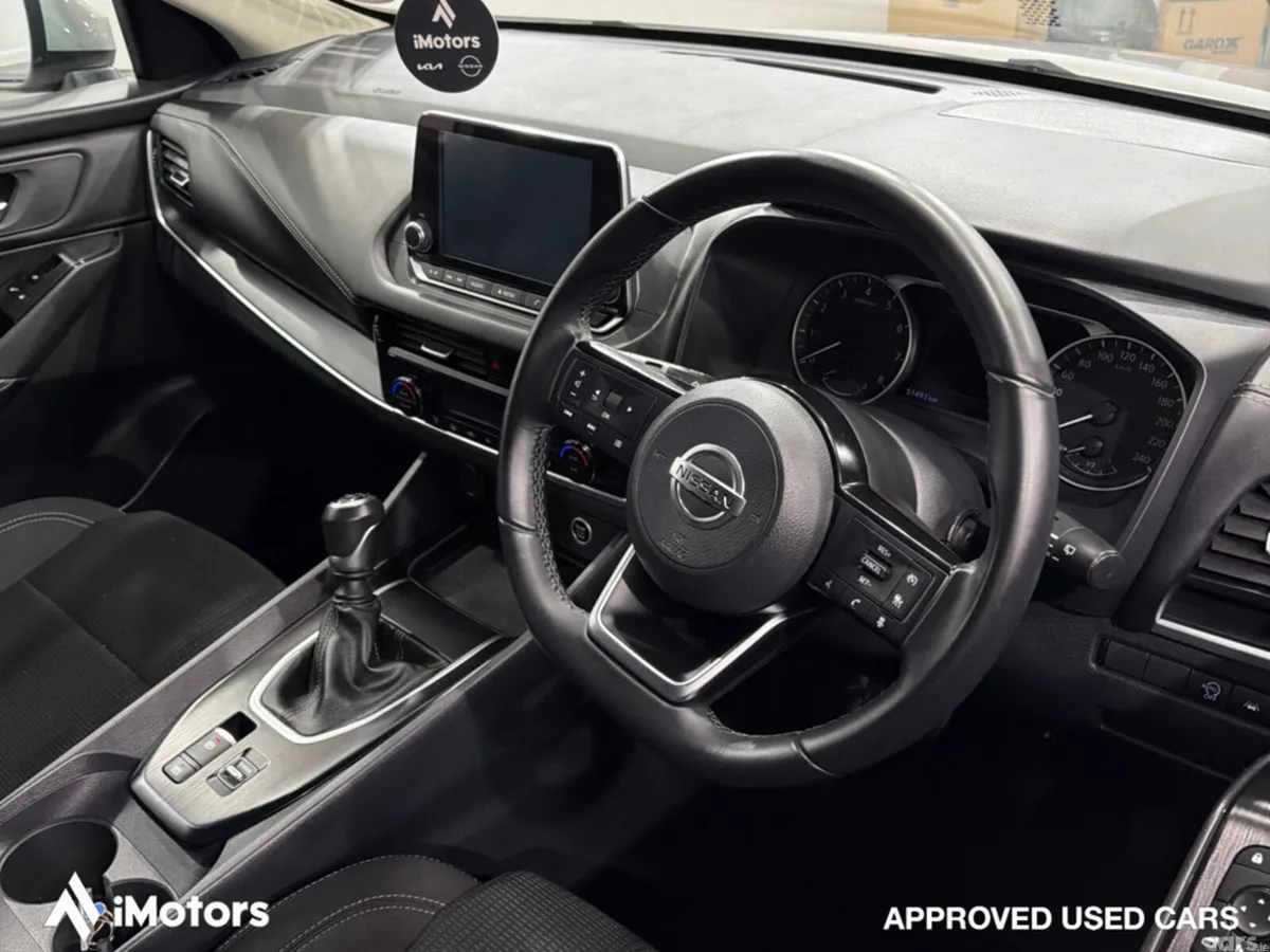 Nissan Qashqai SUV, Petrol, 2022, Grey