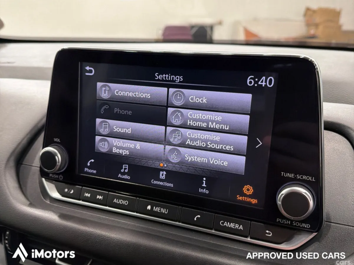 Nissan Qashqai SUV, Petrol, 2022, Grey