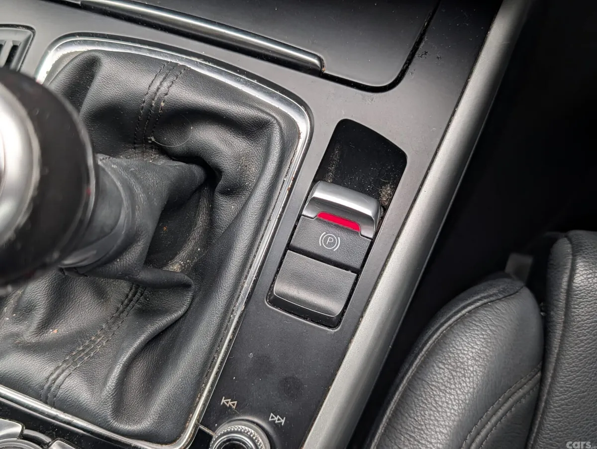 Audi A4 Saloon, Diesel, 2015, Silver