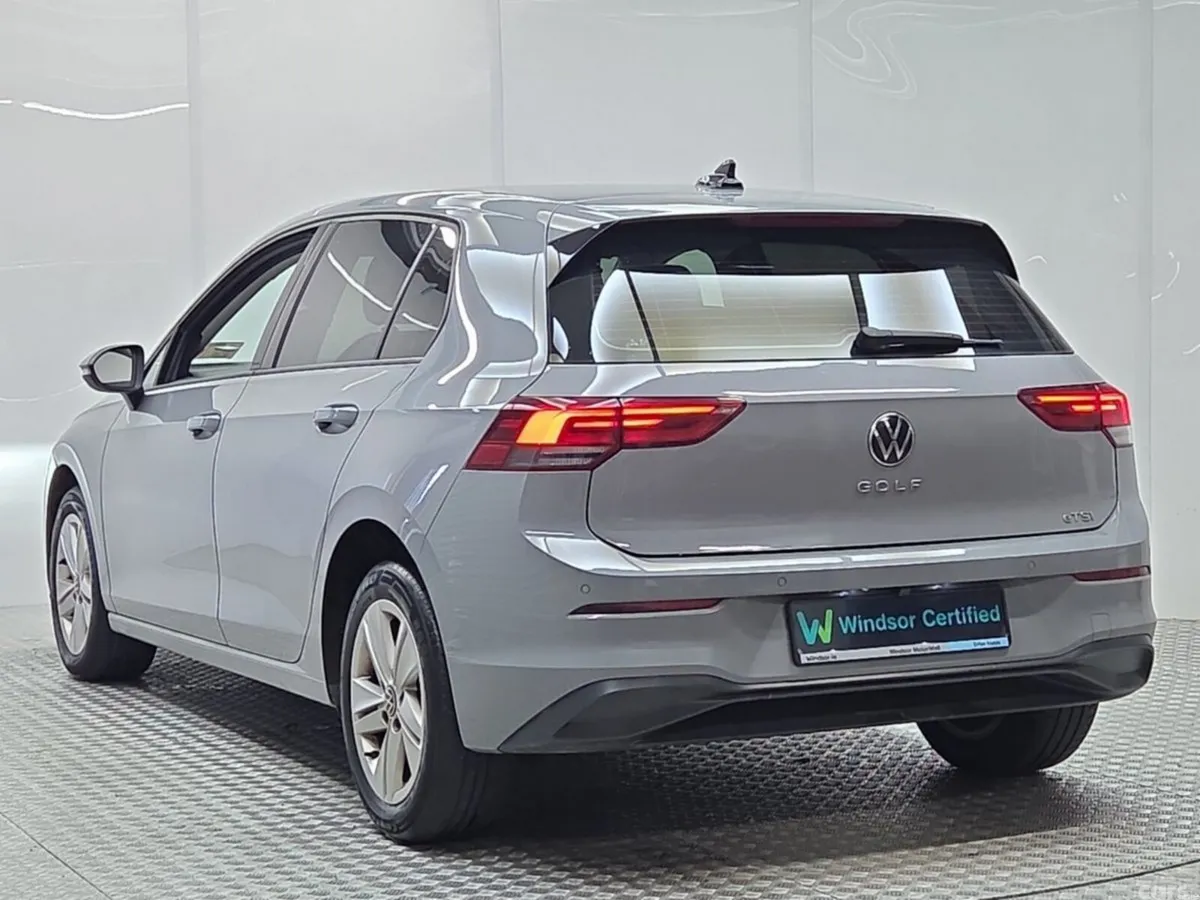 Volkswagen Golf Estate, Petrol, 2023, Grey