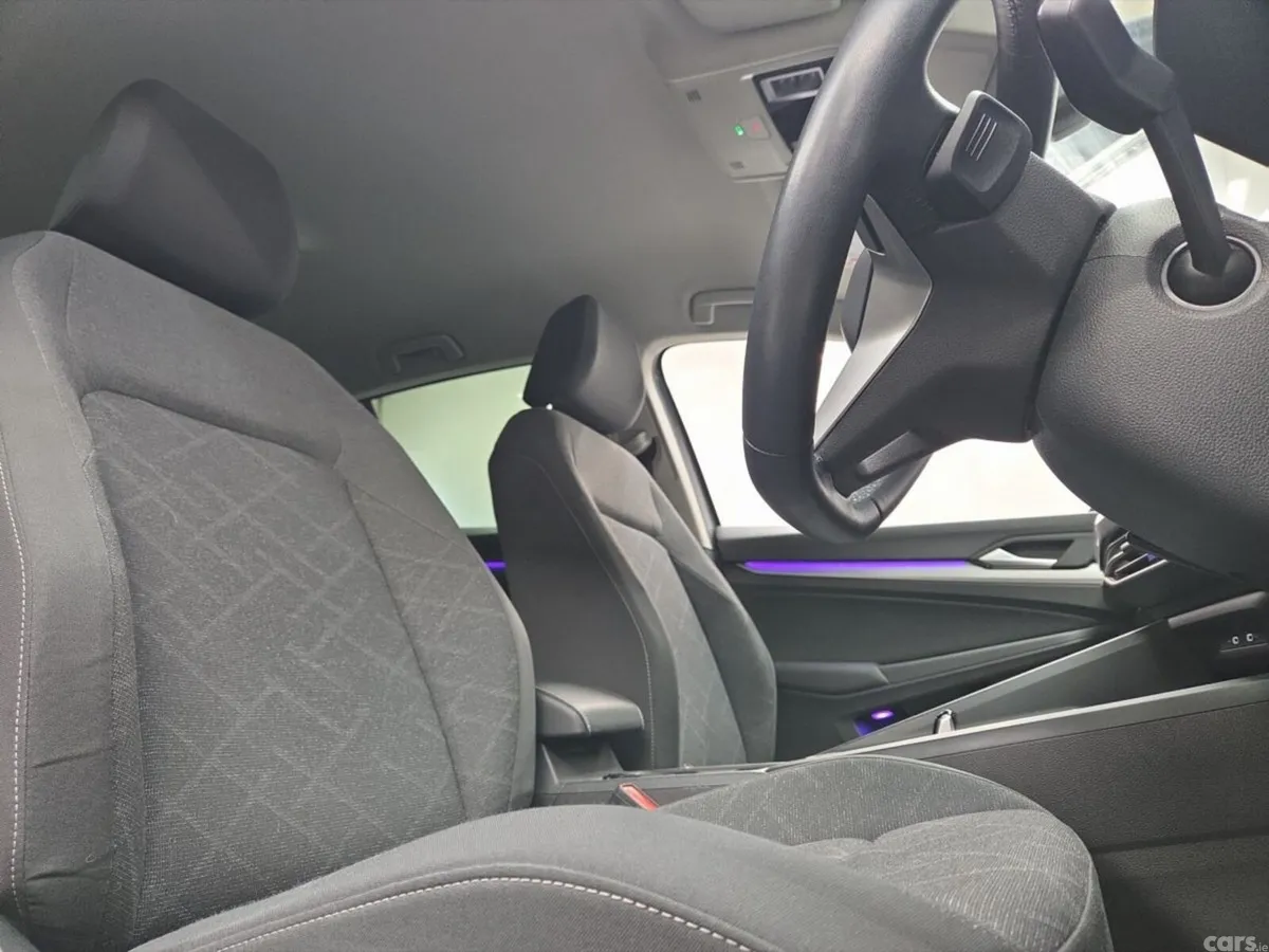 Volkswagen Golf Estate, Petrol, 2023, Grey