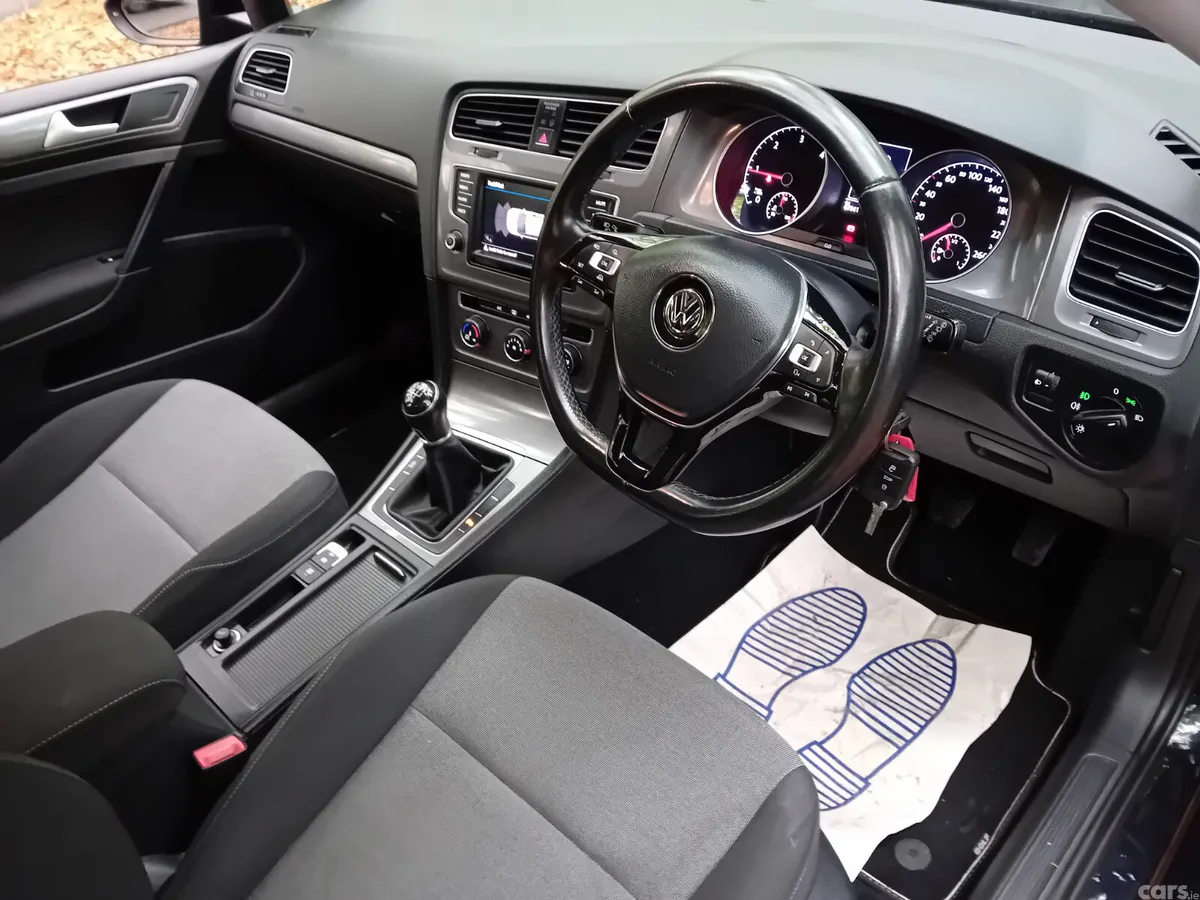 Volkswagen Golf Hatchback, Diesel, 2017, Black
