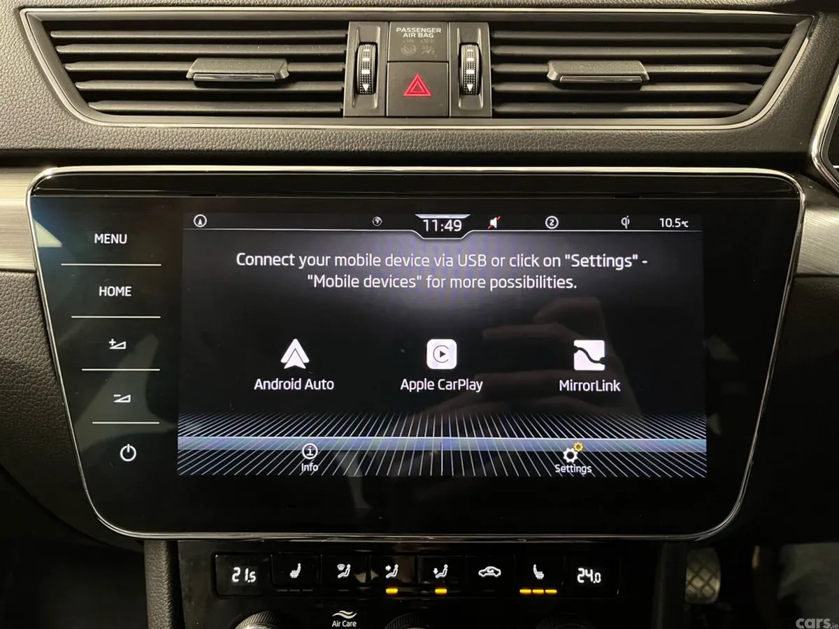 Skoda Superb Saloon, Diesel, 2023, Blue