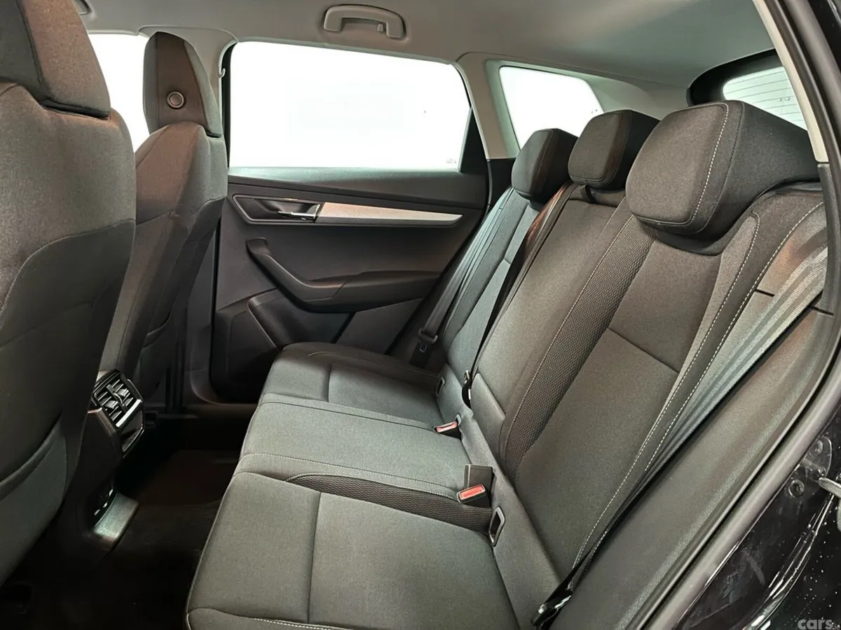 Skoda Karoq SUV, Petrol, 2026, Black