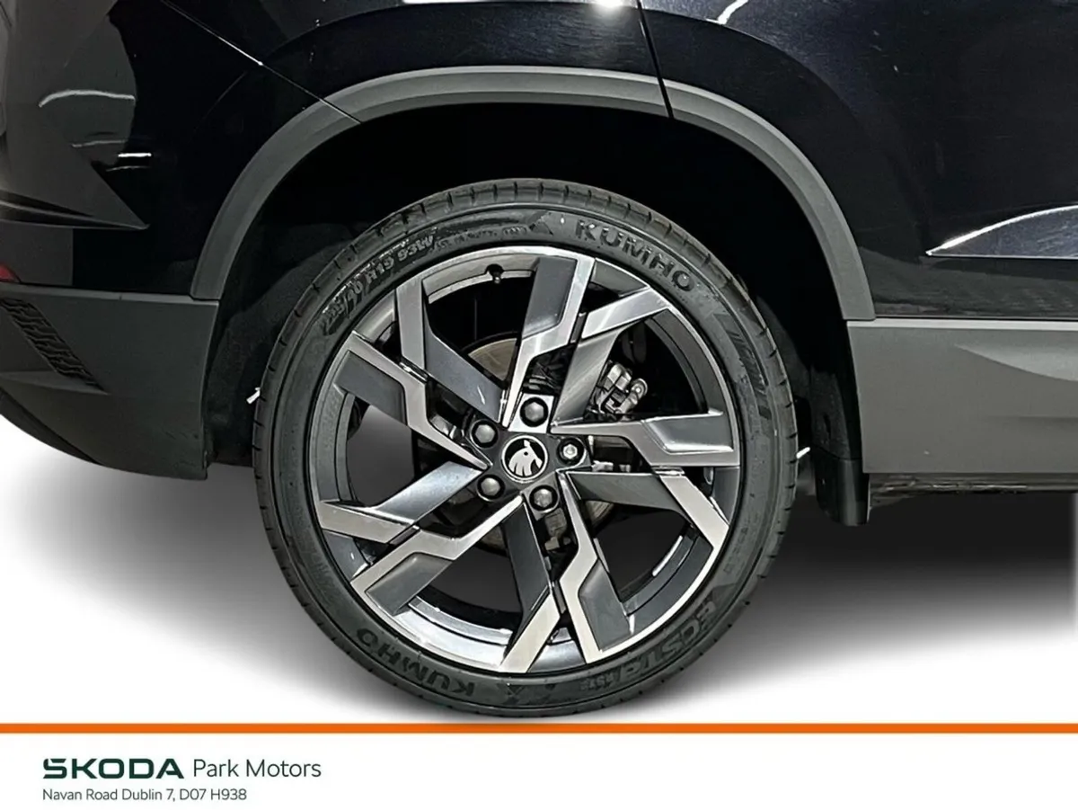 Skoda Karoq SUV, Petrol, 2026, Black