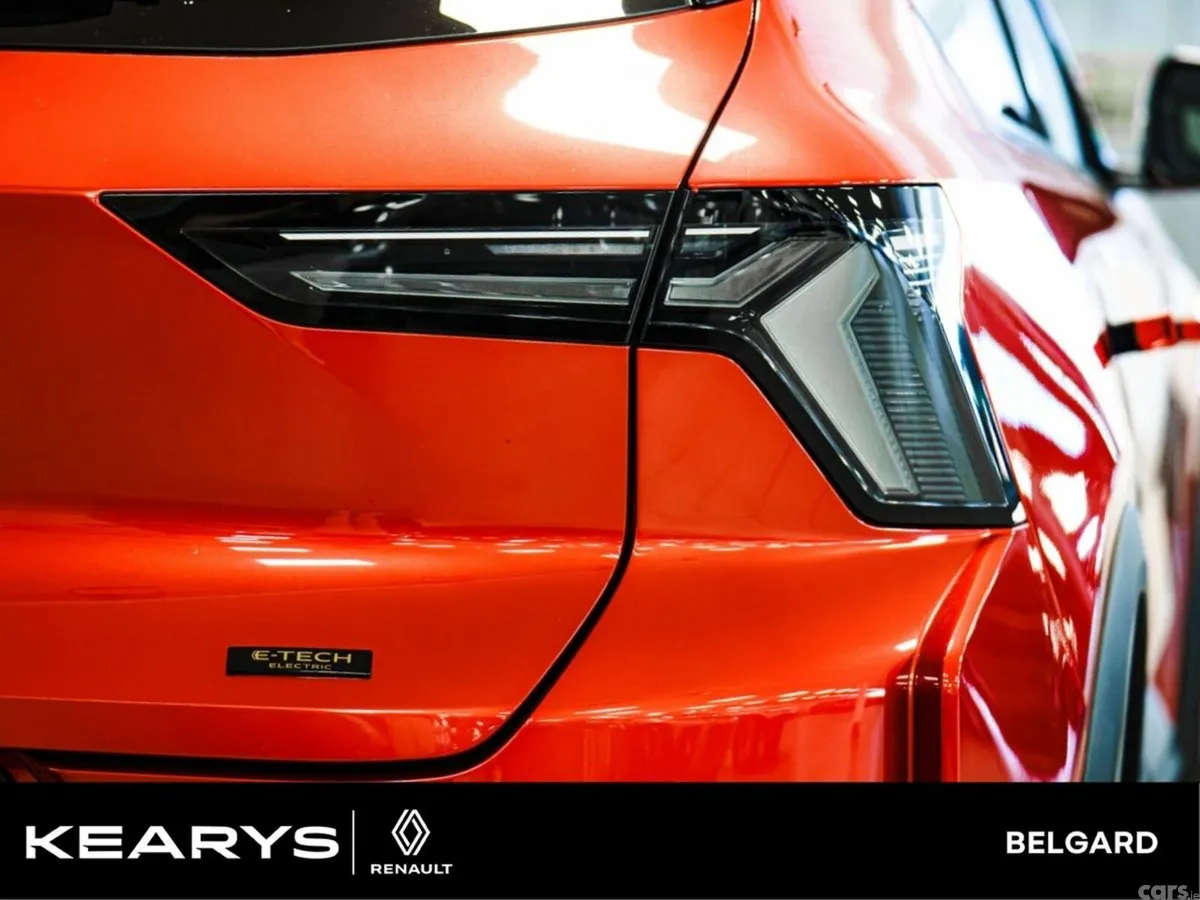 Renault Scenic E-Tech SUV, Electric, 2027, Red