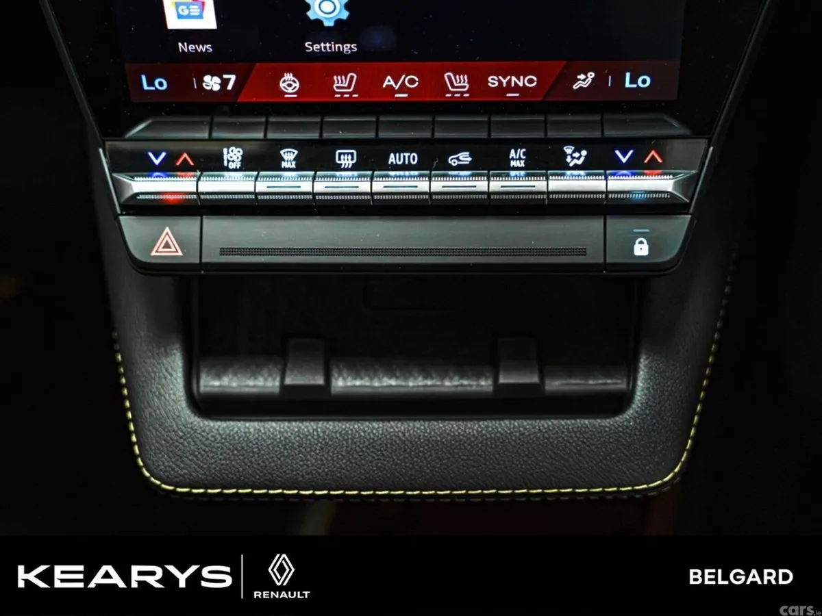 Renault Scenic E-Tech SUV, Electric, 2027, Red