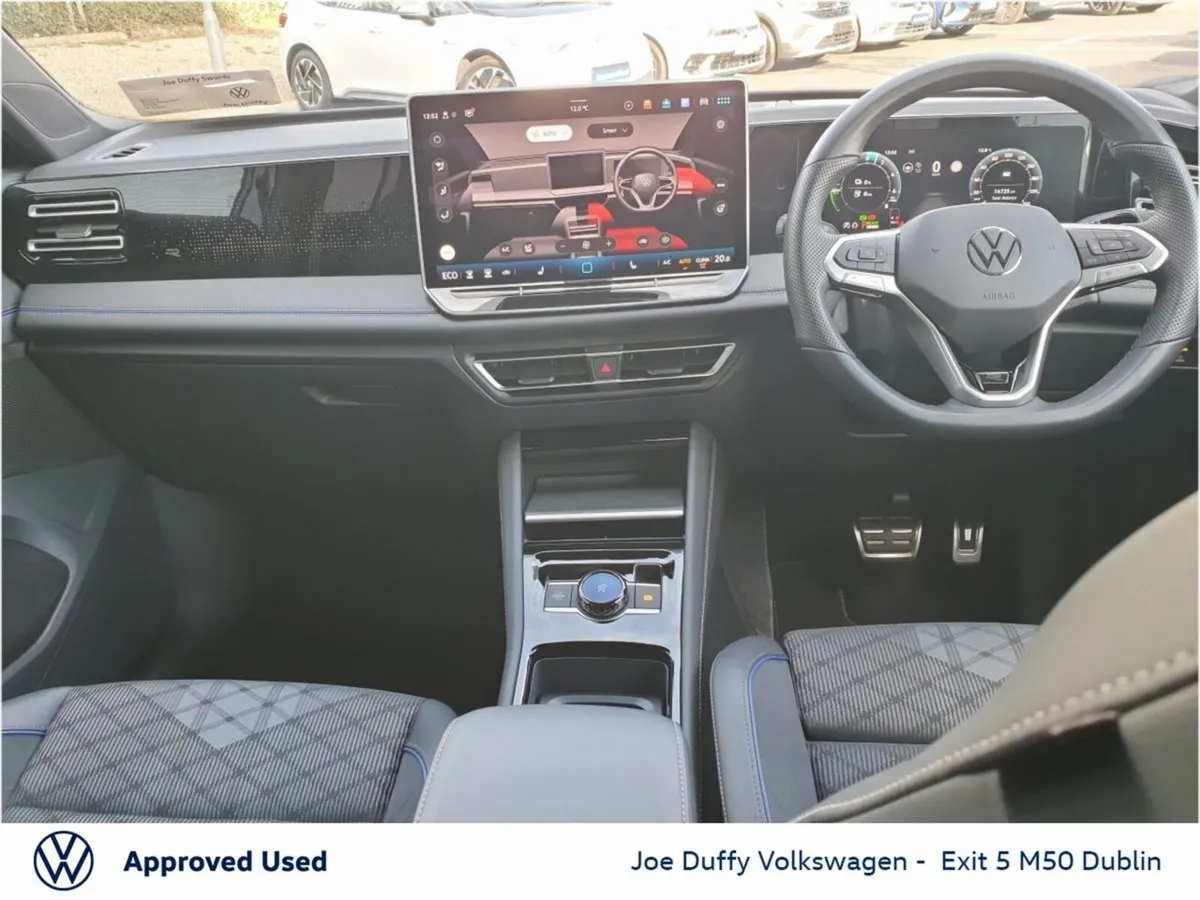 Volkswagen Tiguan SUV, Petrol Plug-in Hybrid, 2025, Grey
