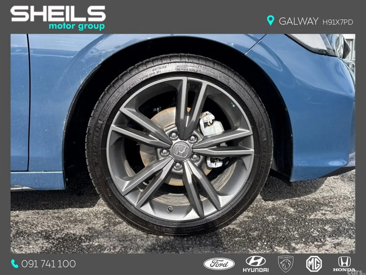 Honda Civic Saloon, Petrol Hybrid, 2026, 