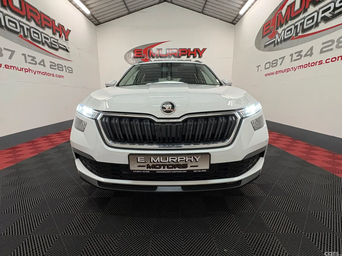 Skoda Kamiq SUV, Petrol, 2021, White