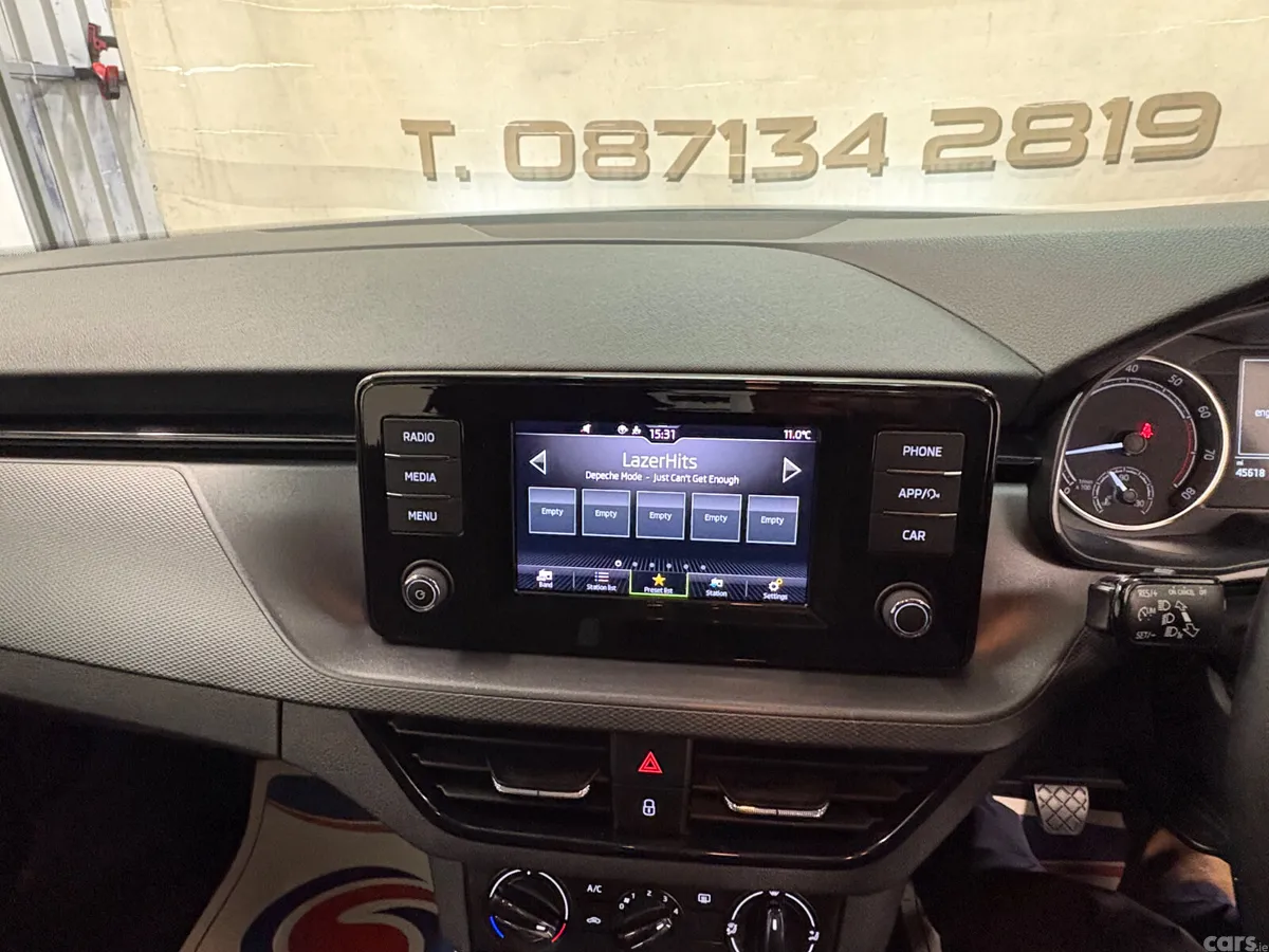 Skoda Kamiq SUV, Petrol, 2021, White