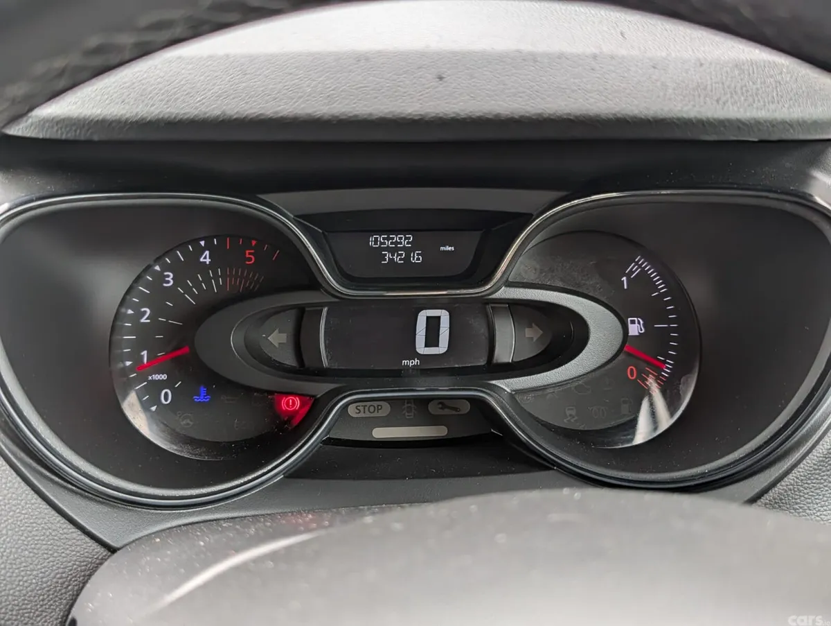 Renault Captur Hatchback, Diesel, 2019, Orange