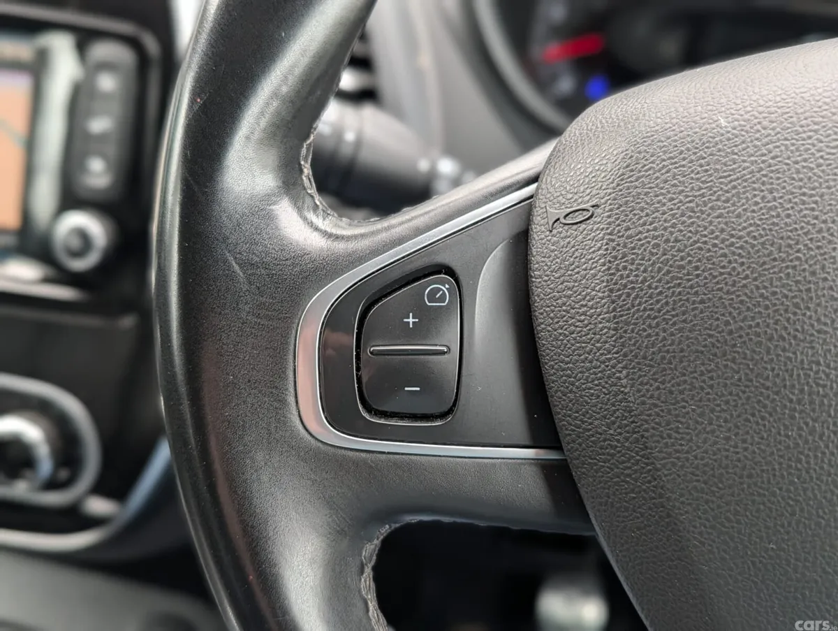 Renault Captur Hatchback, Diesel, 2019, Orange