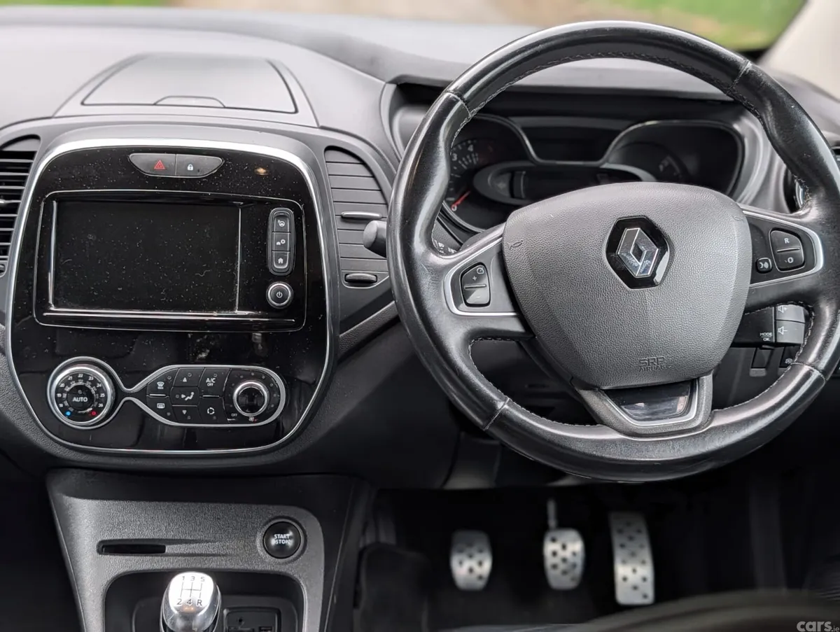 Renault Captur Hatchback, Diesel, 2019, Orange