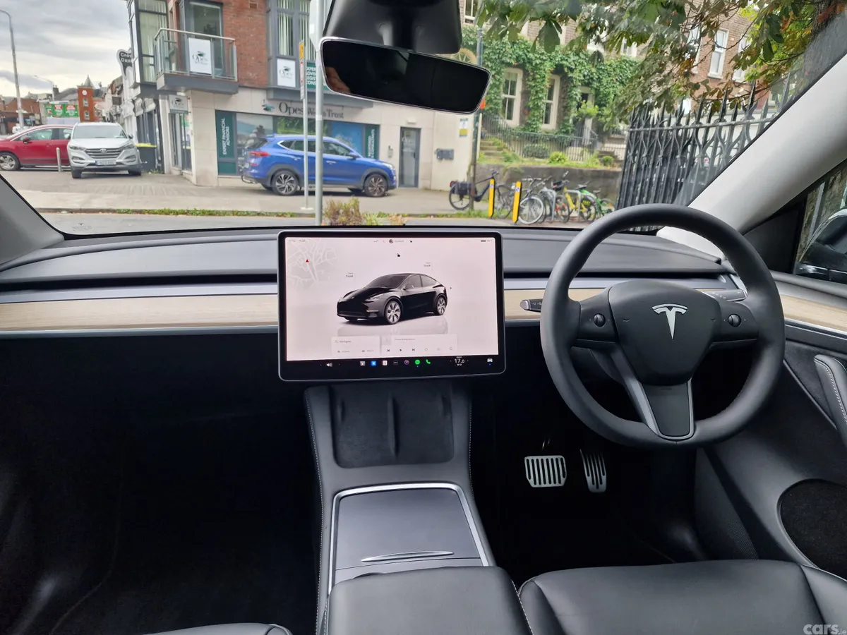 Tesla Model Y MPV, Electric, 2024, Black