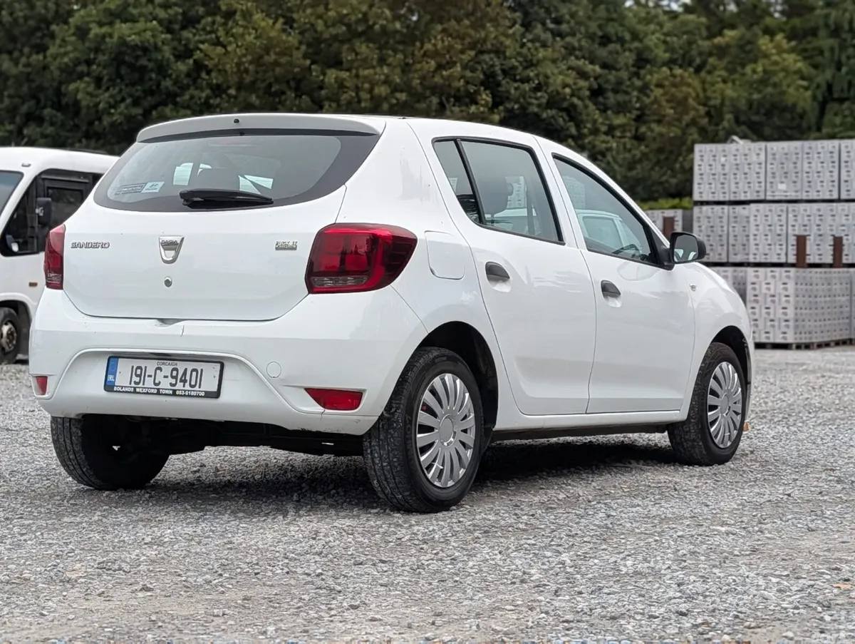 Dacia Sandero Hatchback, Petrol, 2019, White