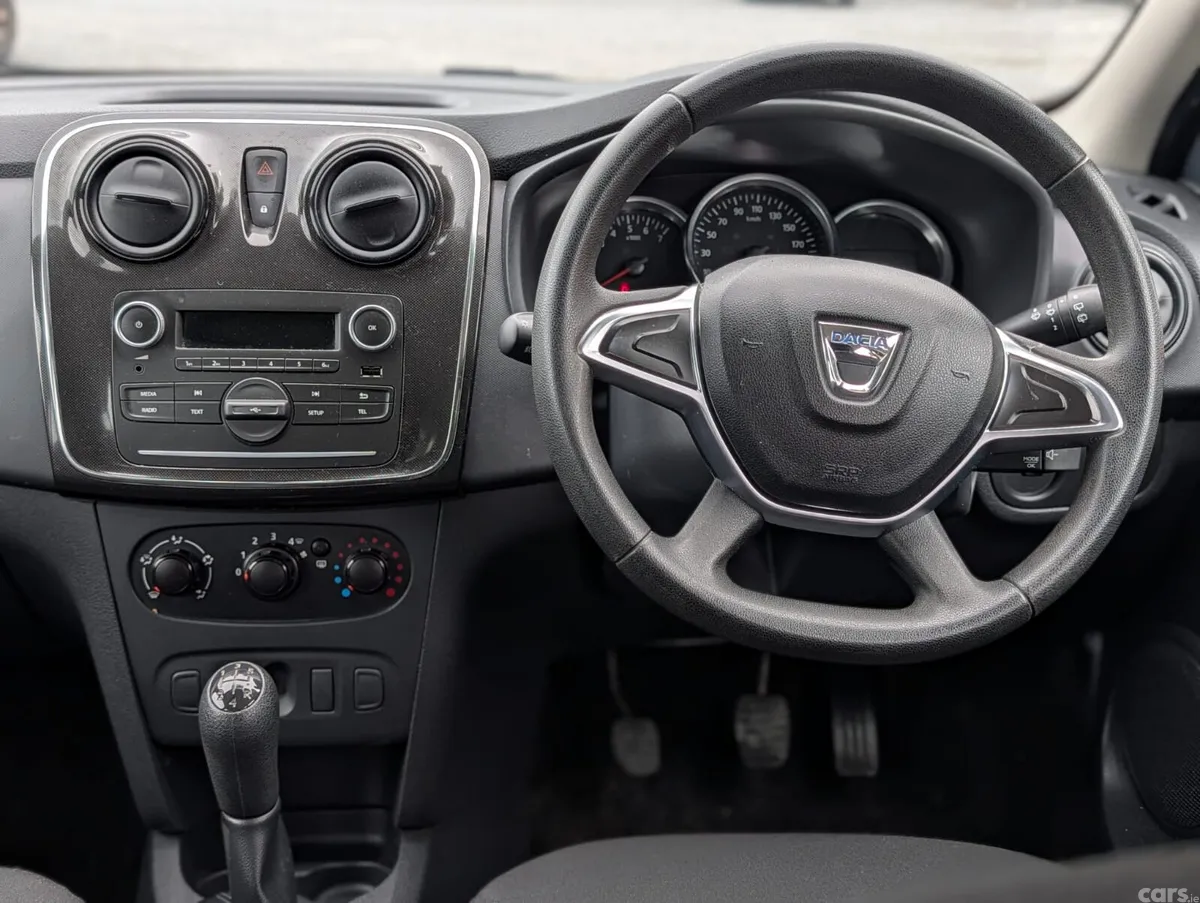 Dacia Sandero Hatchback, Petrol, 2019, White