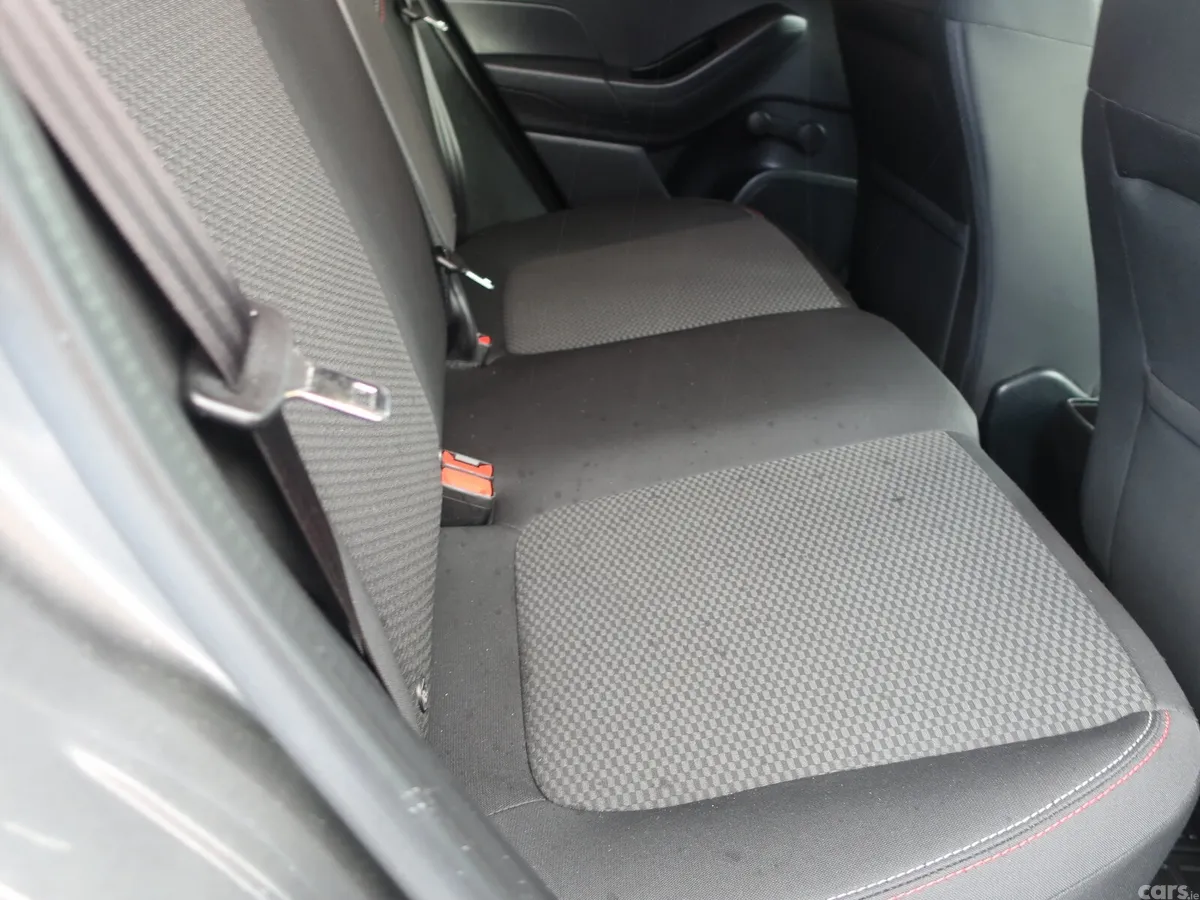 Ford Fiesta Hatchback, Petrol, 2018, Grey