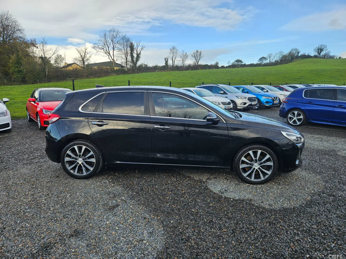 Hyundai i30 Hatchback, Petrol, 2018, Black